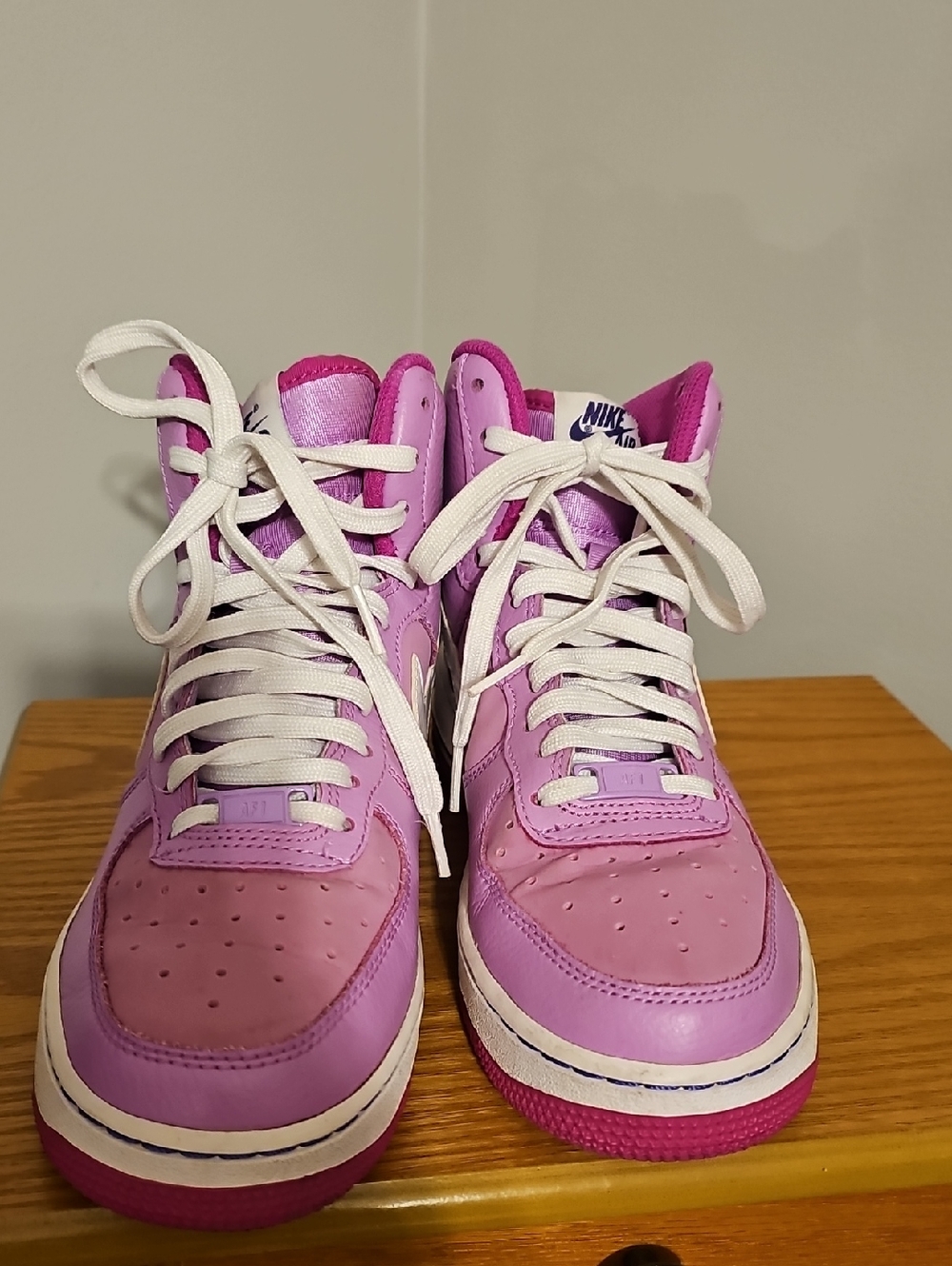Nike Air Force 1 Fuschia - Picture 6 of 11